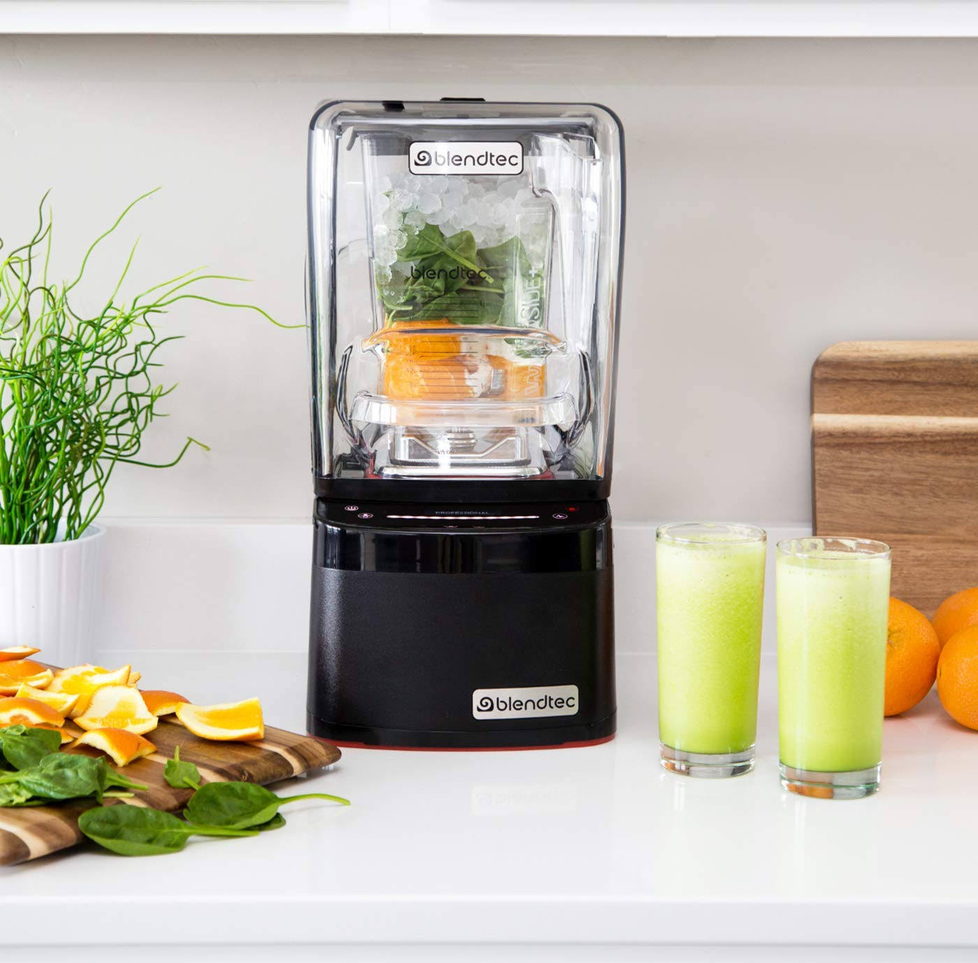 Black Blender with Jar L28168