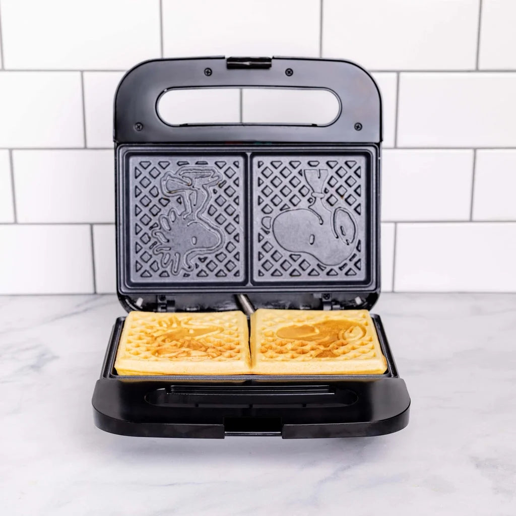 Double-Square Waffle Maker P3440