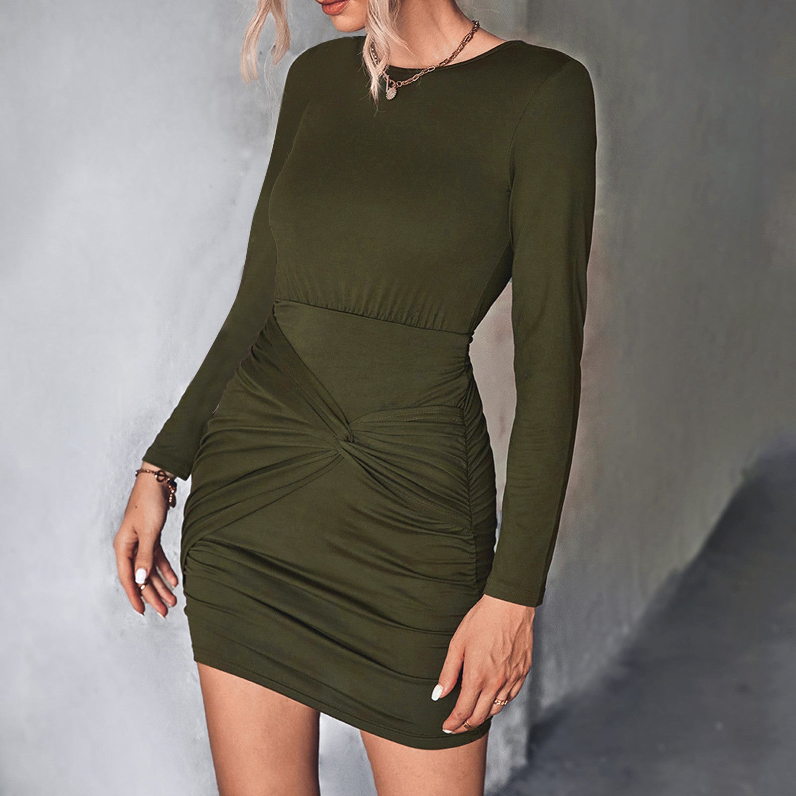 Solid Color Crew Neck Midi Dress J7566
