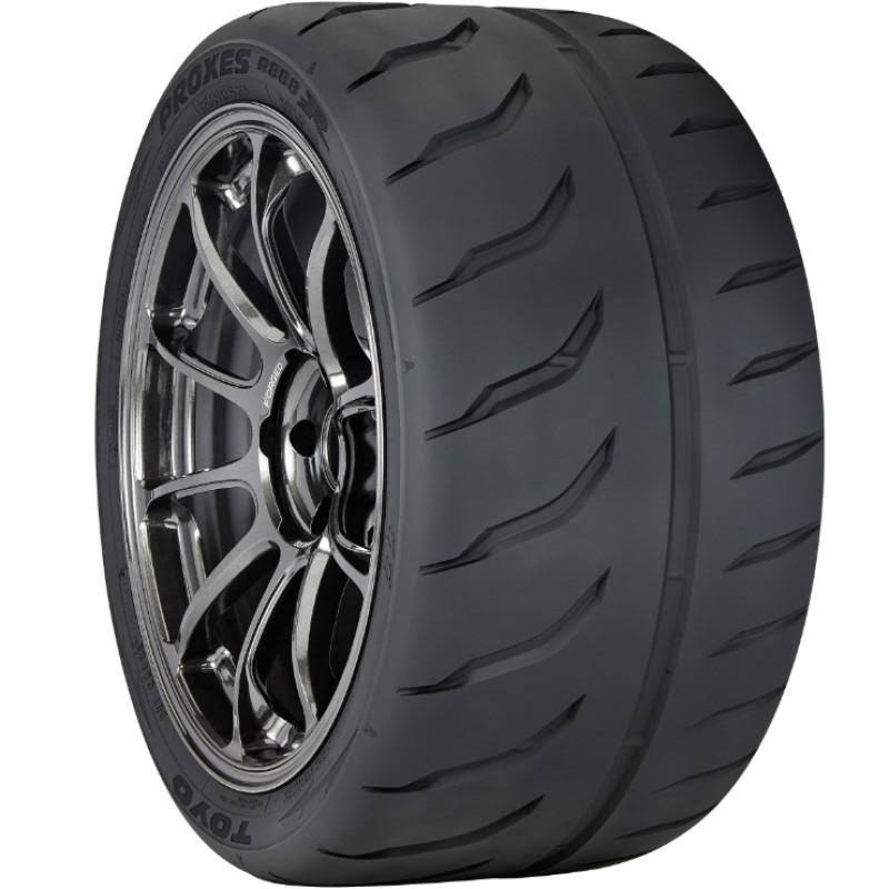 245/45ZR16 94W Tire N826