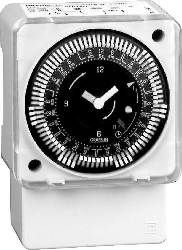Surface/DIN Rail Mount Timer Module M5542