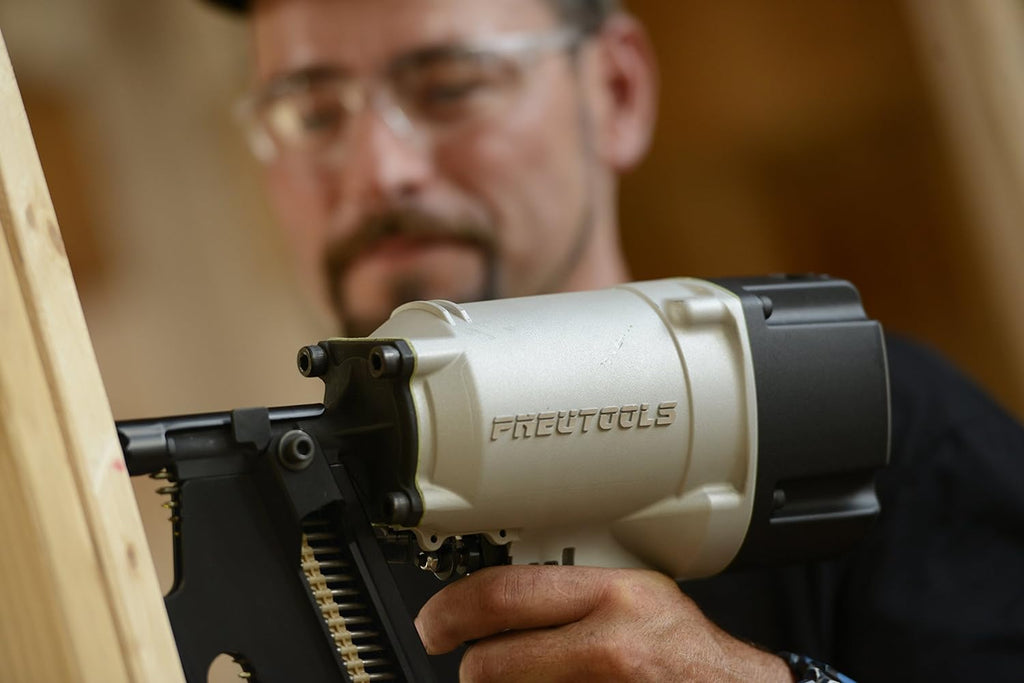 21 Degree Framing Nailer with Rafter Hook P581