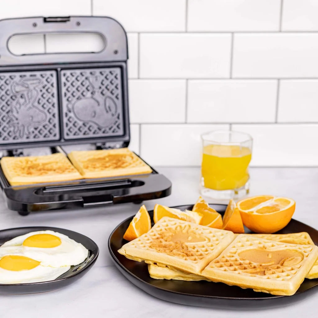 Double-Square Waffle Maker P3440