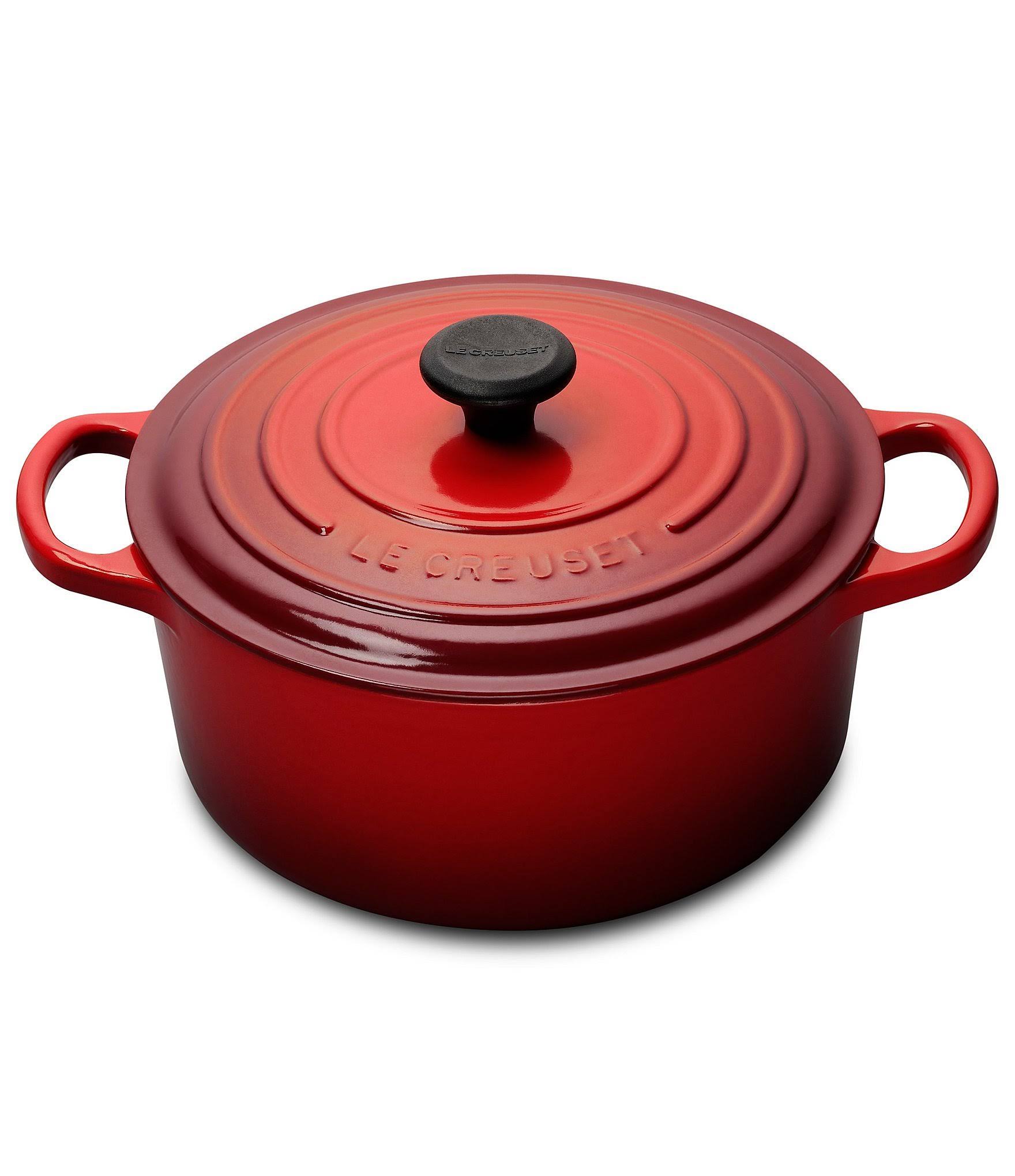 3.5-Quart Cast Iron Round Dutch Oven O987