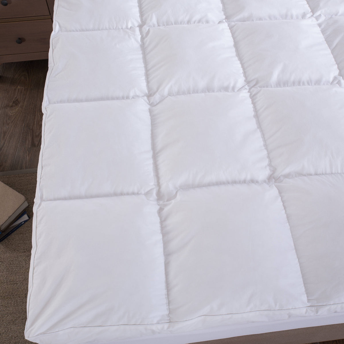 Twin Down Alternative Mattress Topper K788915