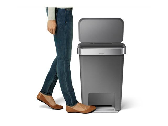 Gray 11.9 Gal Rectangular Plastic Steel Trash Can with Flip Lid and Foot Pedal M7432