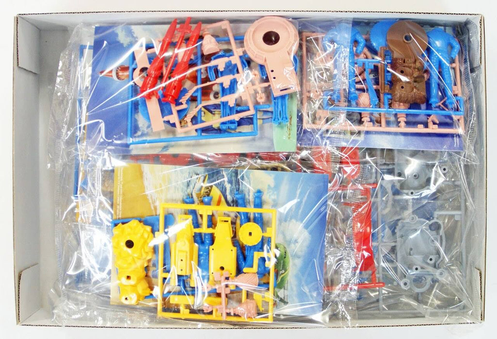Excavator & Pilot Set Non-Scale Kit K3827