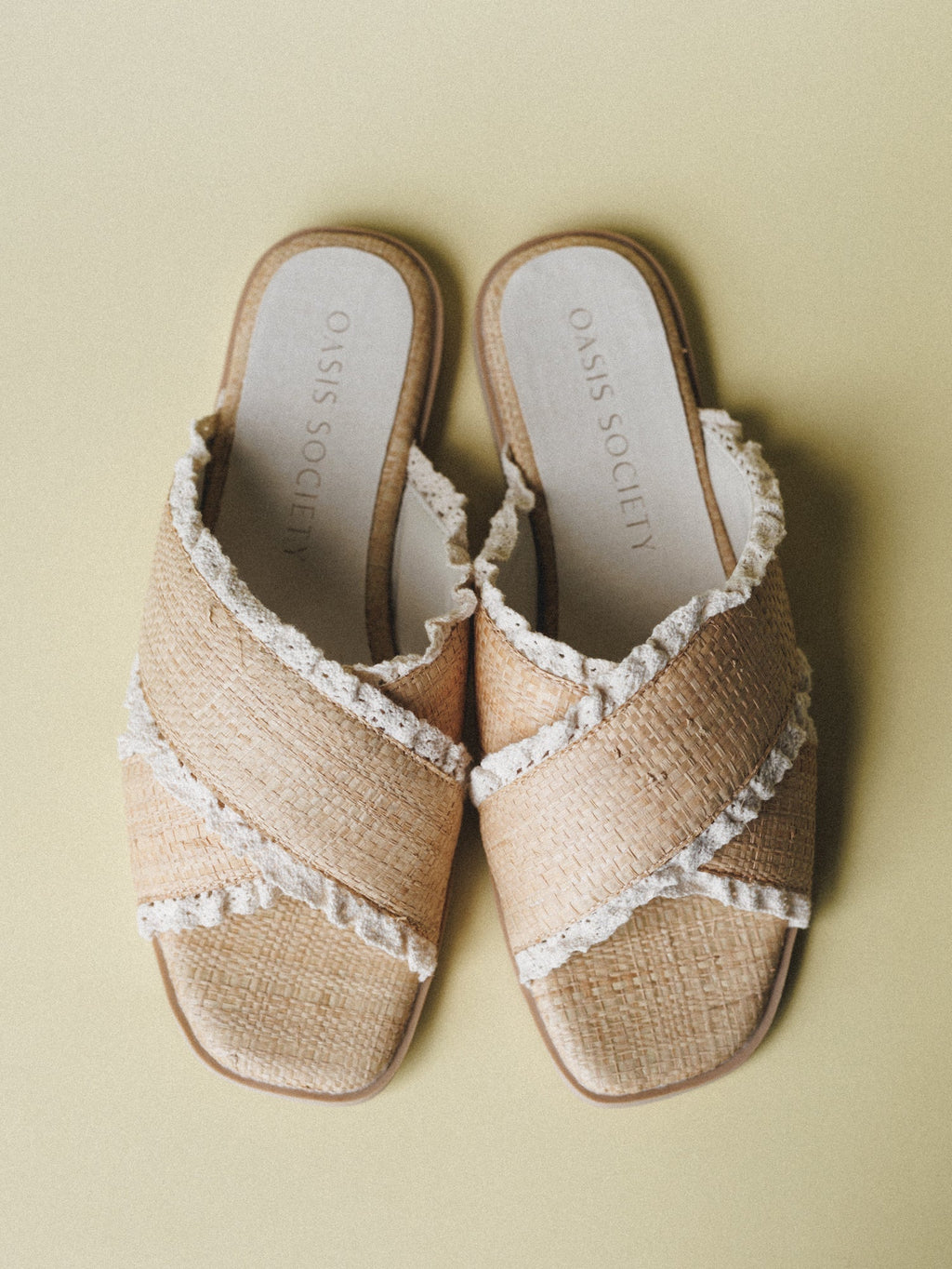 Allie Flat Sandal  - Natural