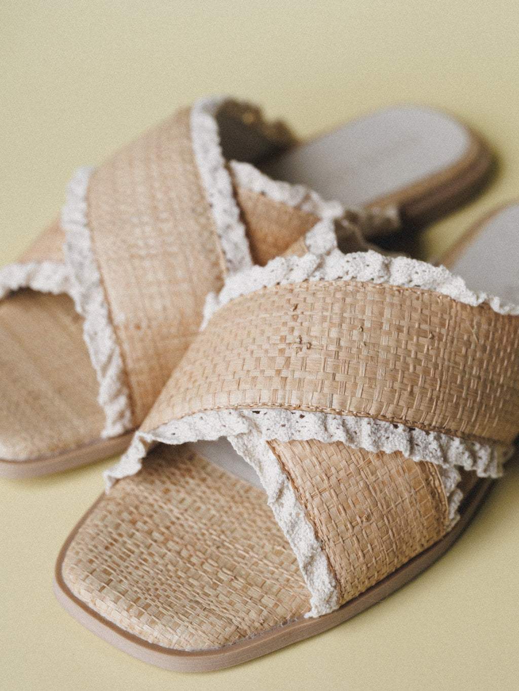 Allie Flat Sandal  - Natural