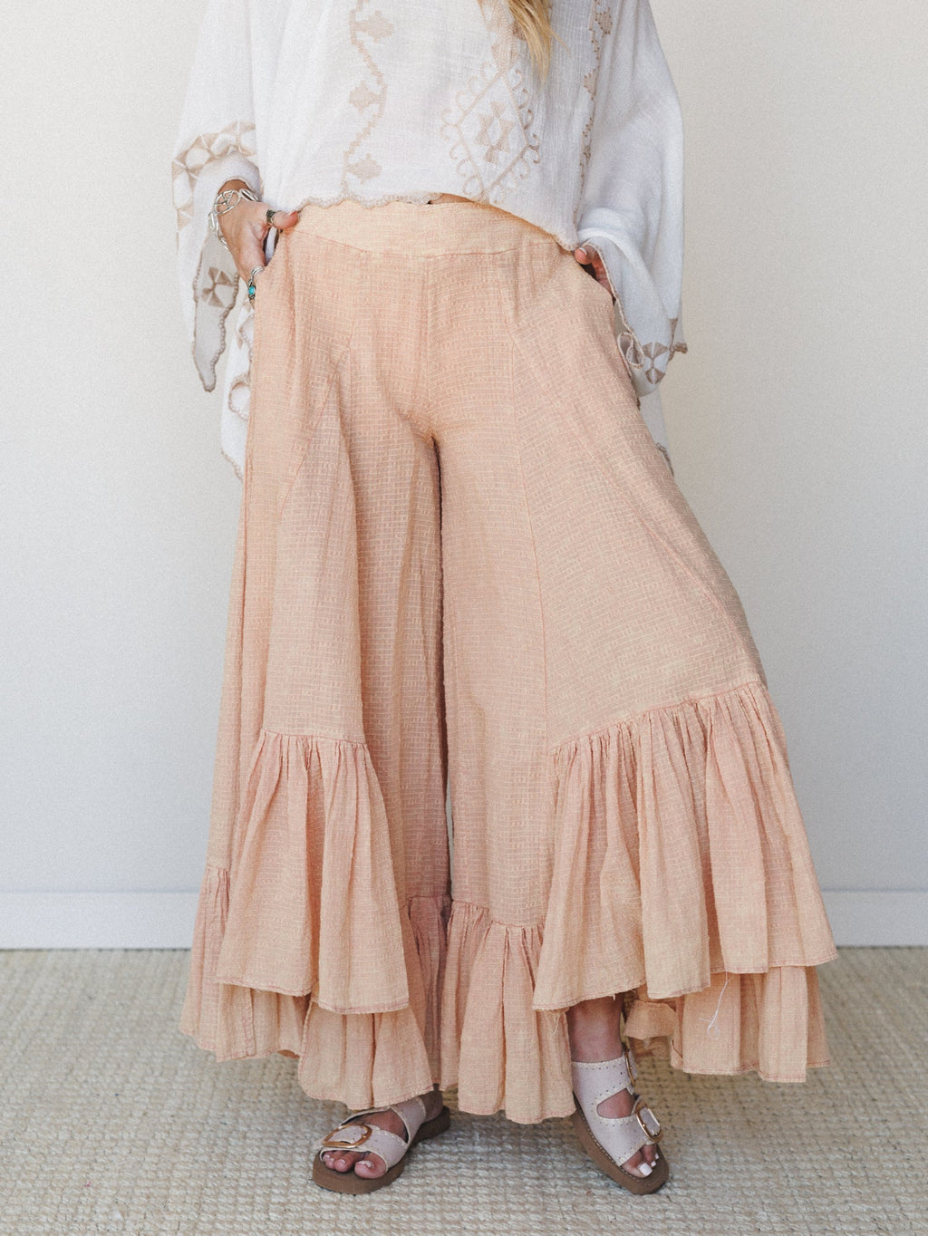 Hearthside Threads Pants - Light Coral