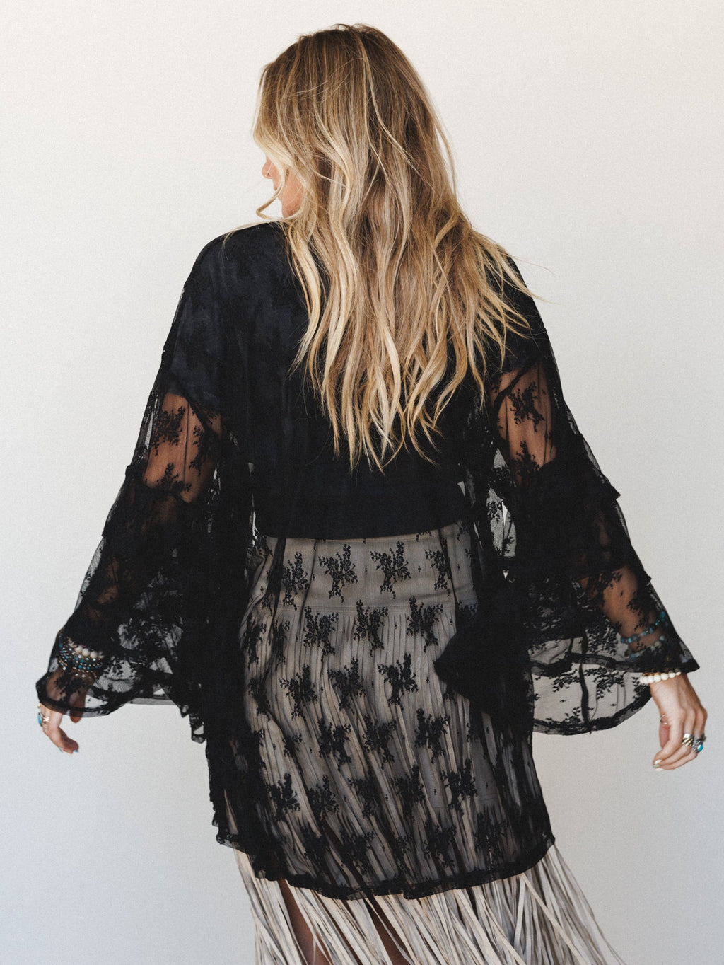 The Nest Floral Lace Dreams Kimono - Black