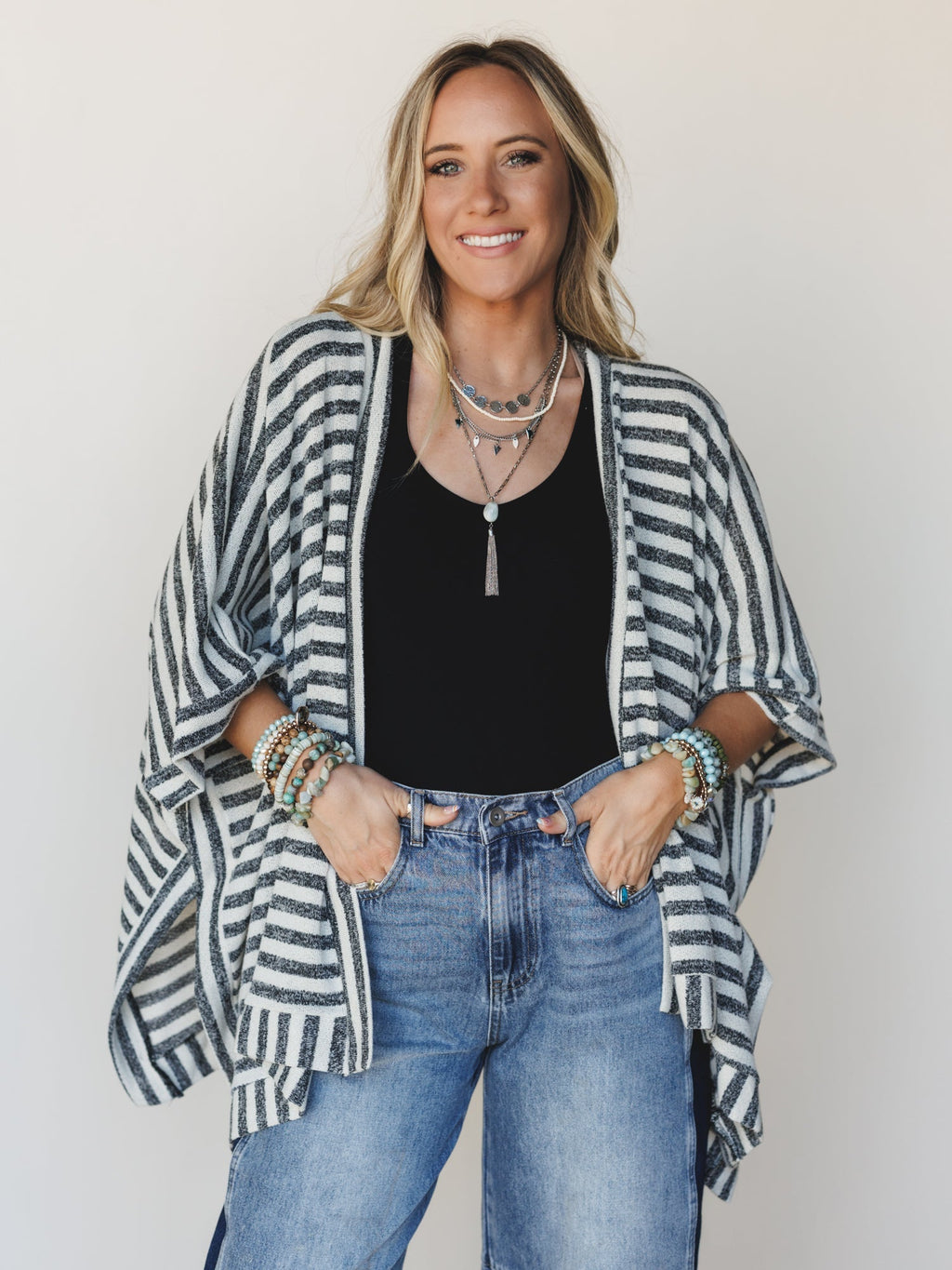 The Nest Endless Love Kimono - Natural Black