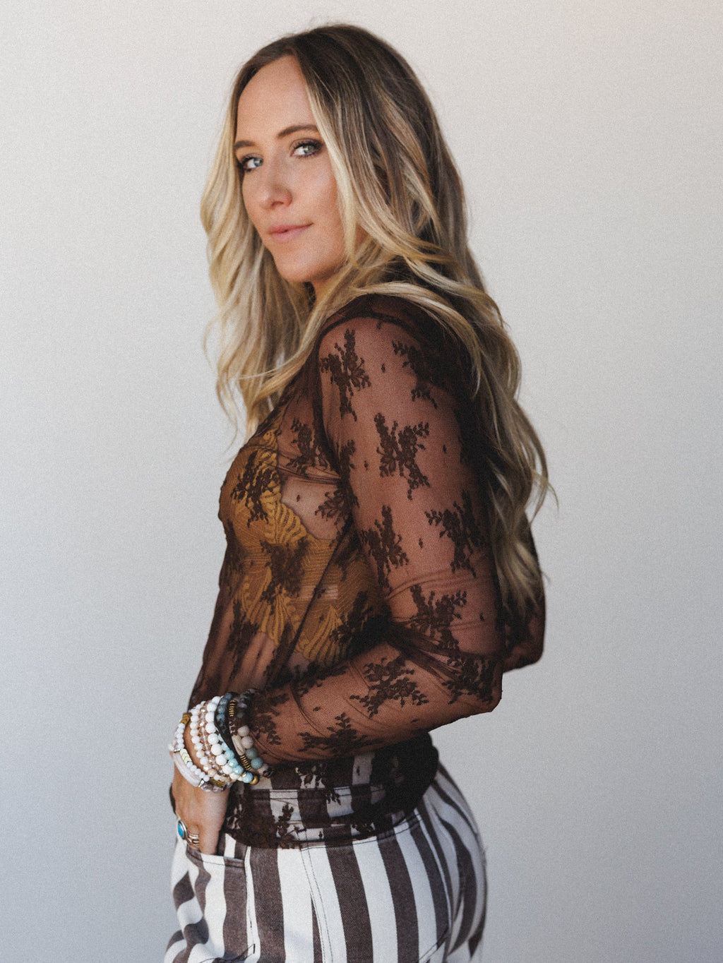 The Nest Lacey Floral Long Sleeve Top - Brown
