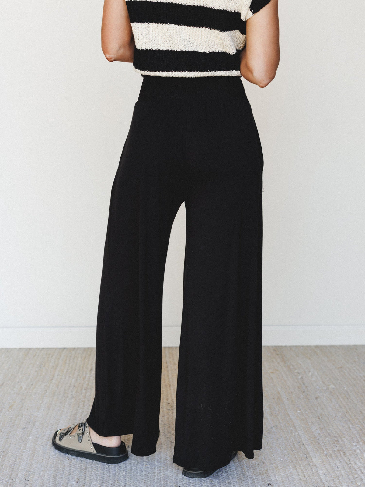 Comfort Above Wide Leg Pants - Black