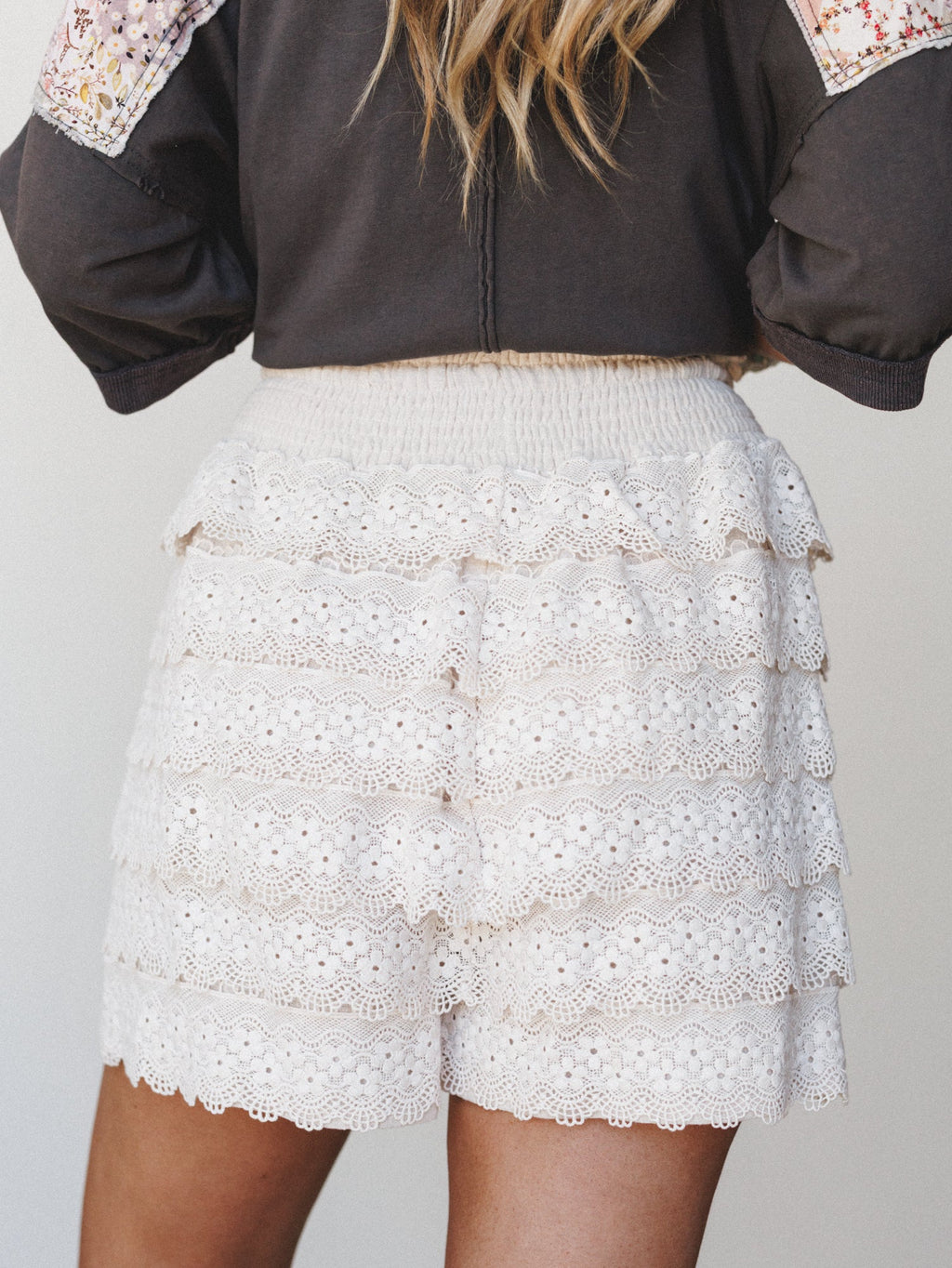 Paradise Bloom Skort - Natural