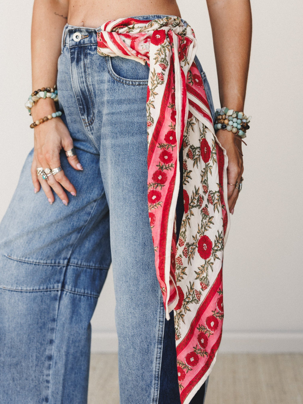Sun Chaser Bandana - Cream Multi