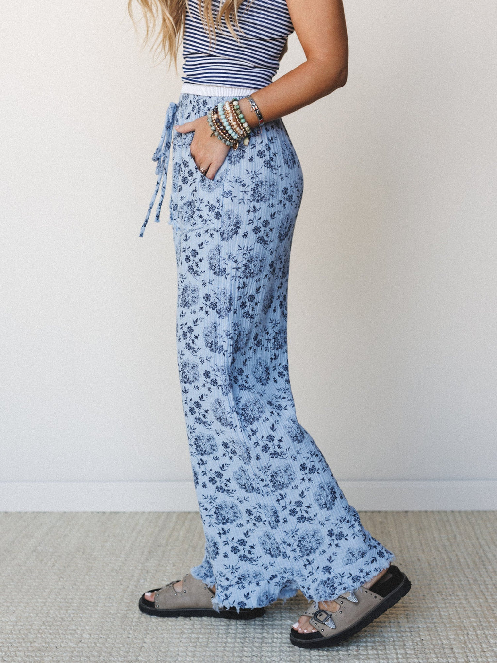 The Nest Sandra Wide Leg Ruffle Pant - Baby Blue