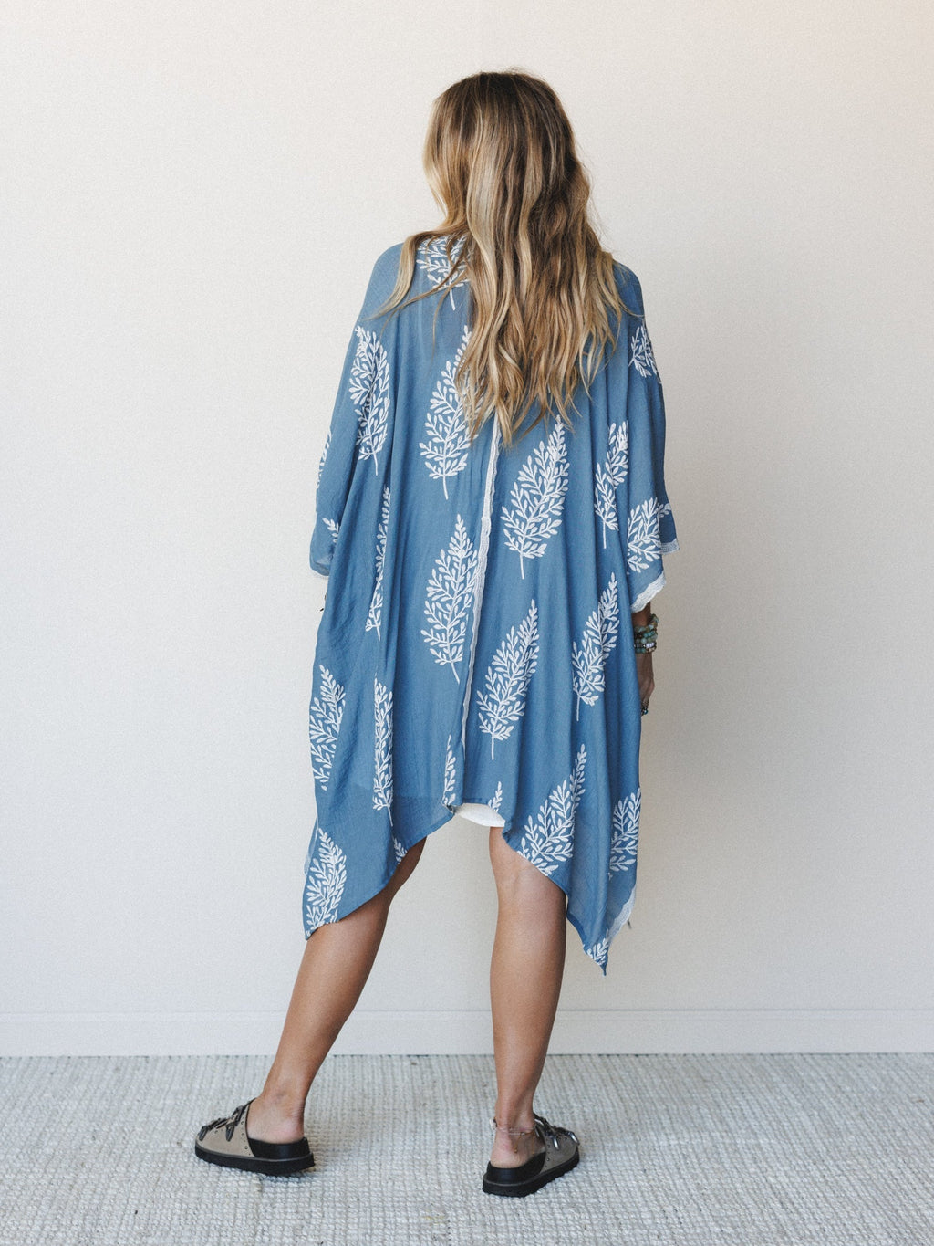 Spring Meadow Kimono - Blue