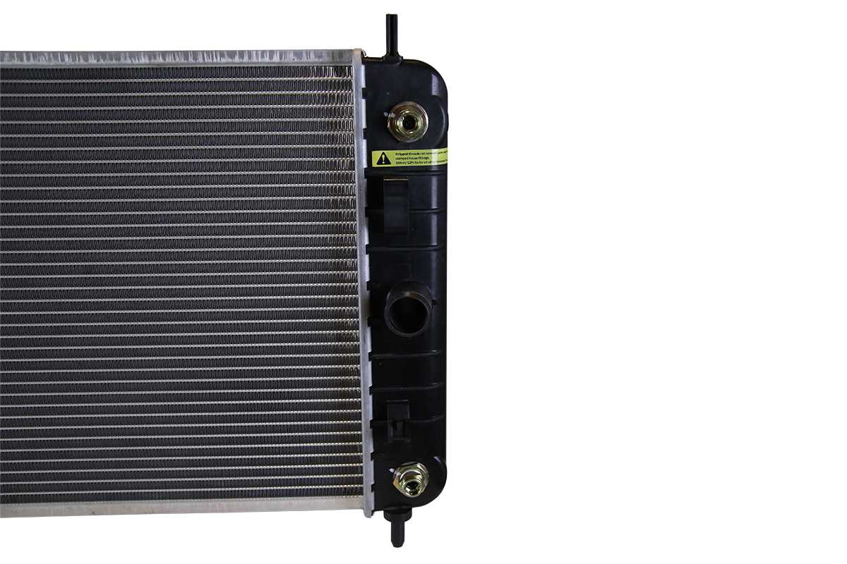 Radiator for Pontiac G6 Chevrolet Malibu Saturn Aura 3.5L 3.9L V6 FWD Q153