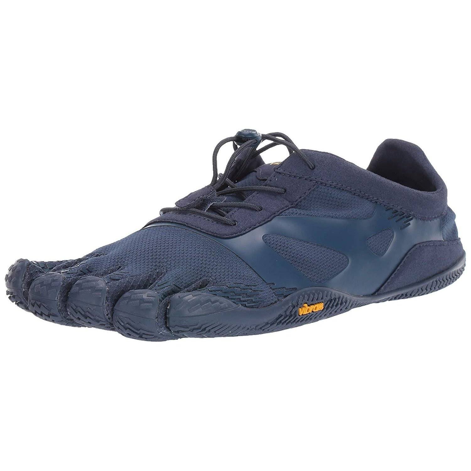 Blue Cross Training Shoes L772