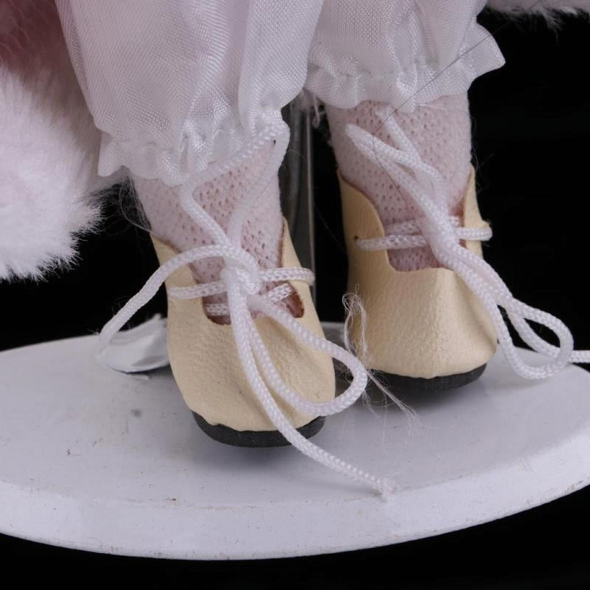Porcelain Doll With Metal Stand For 1/6 Scale Dollhouse Red Y5093