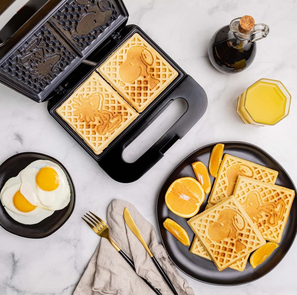 Double-Square Waffle Maker P3440